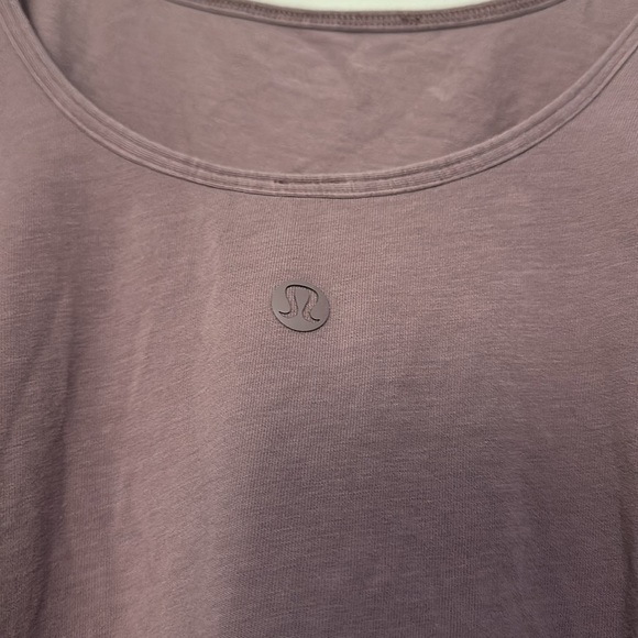 Lululemon tank top size 4 - Picture 5 of 8